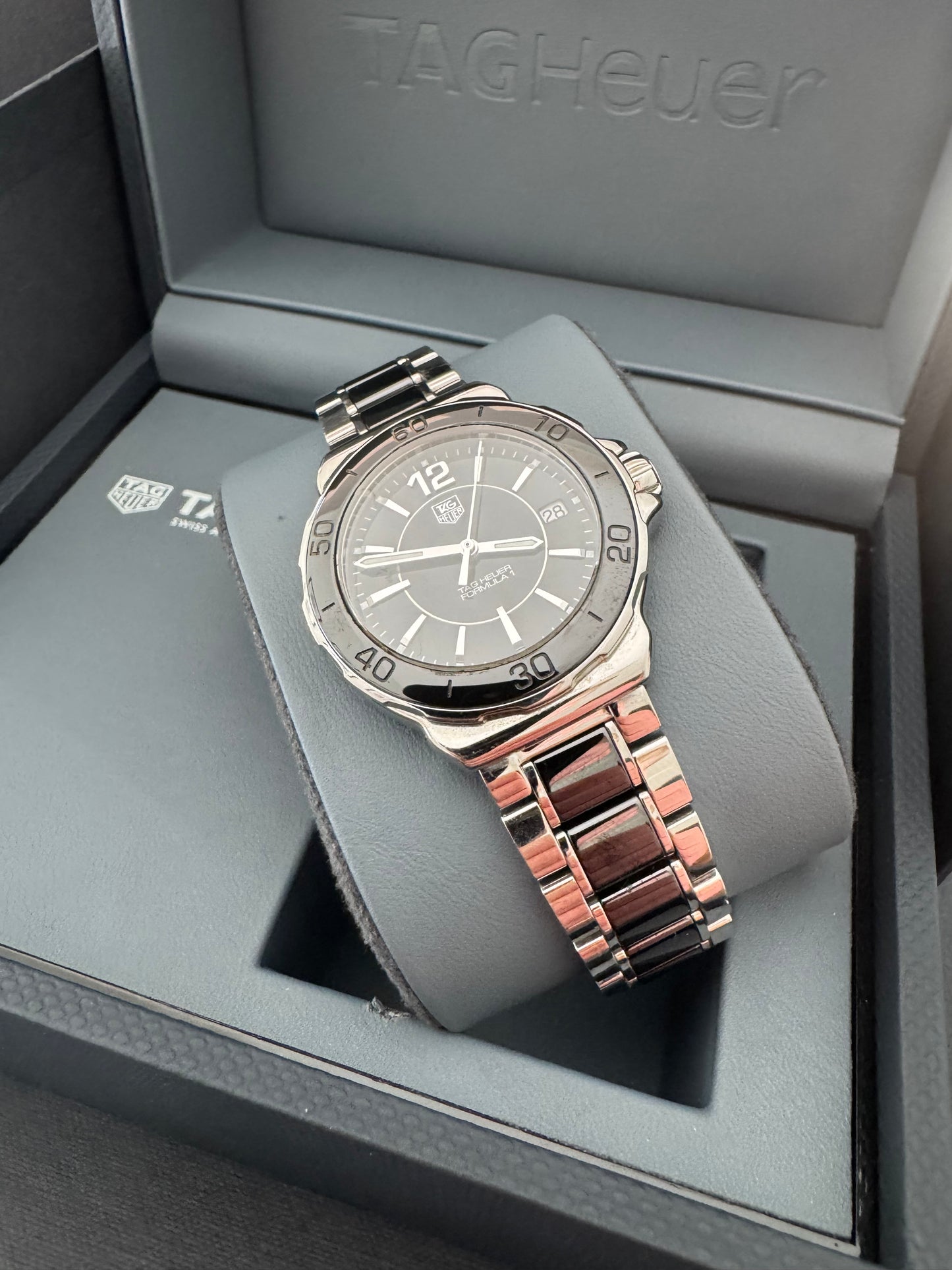 Ladies Tag Heuer Formula 1